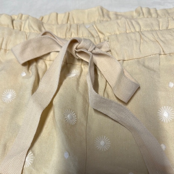 LOFT High Waist Tan and White Shorts with Drawstring - Picture 6 of 8
